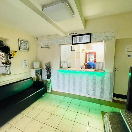 Star Hotel, South Leicester Bagian luar foto