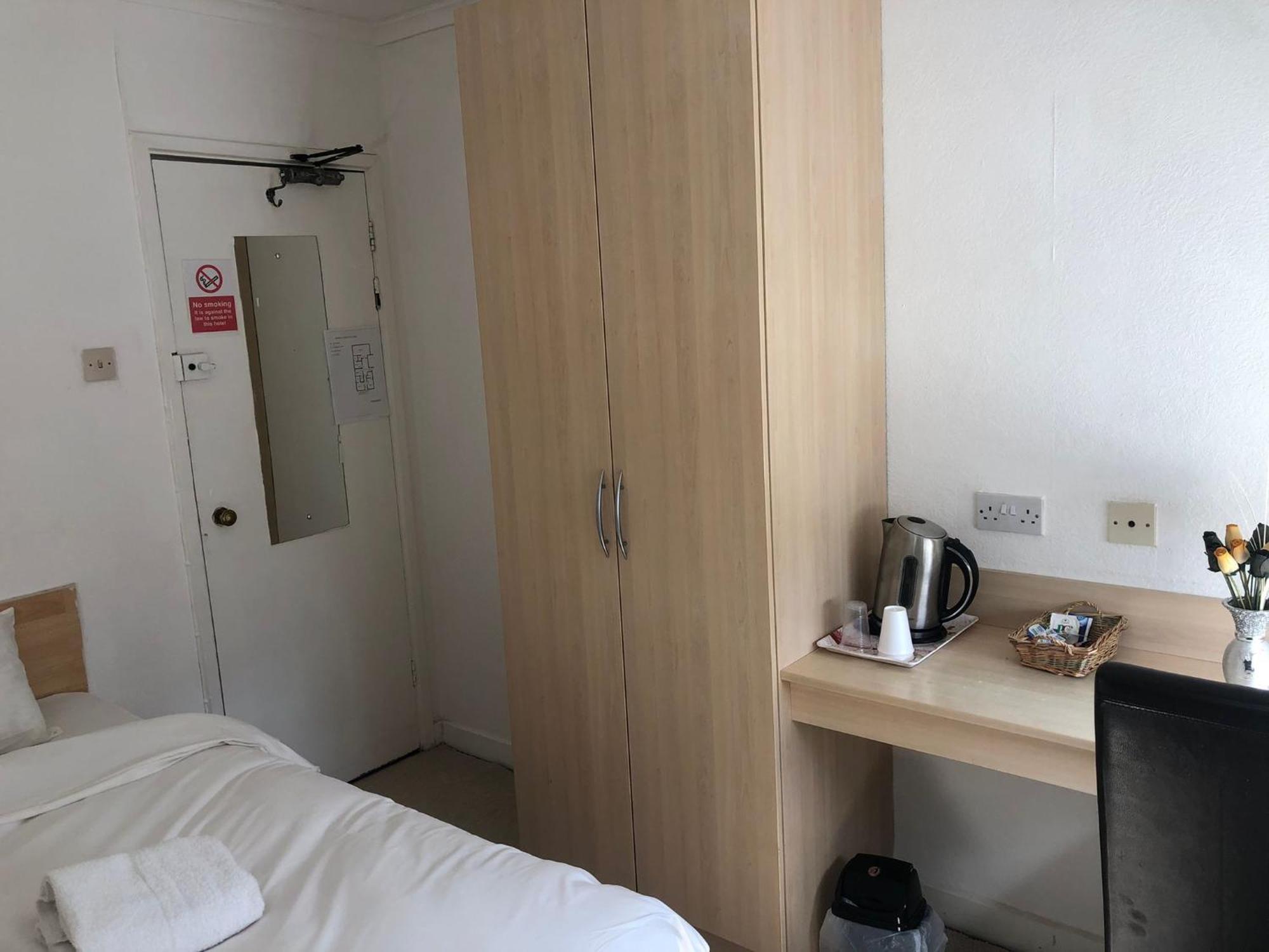 Star Hotel, South Leicester Bagian luar foto