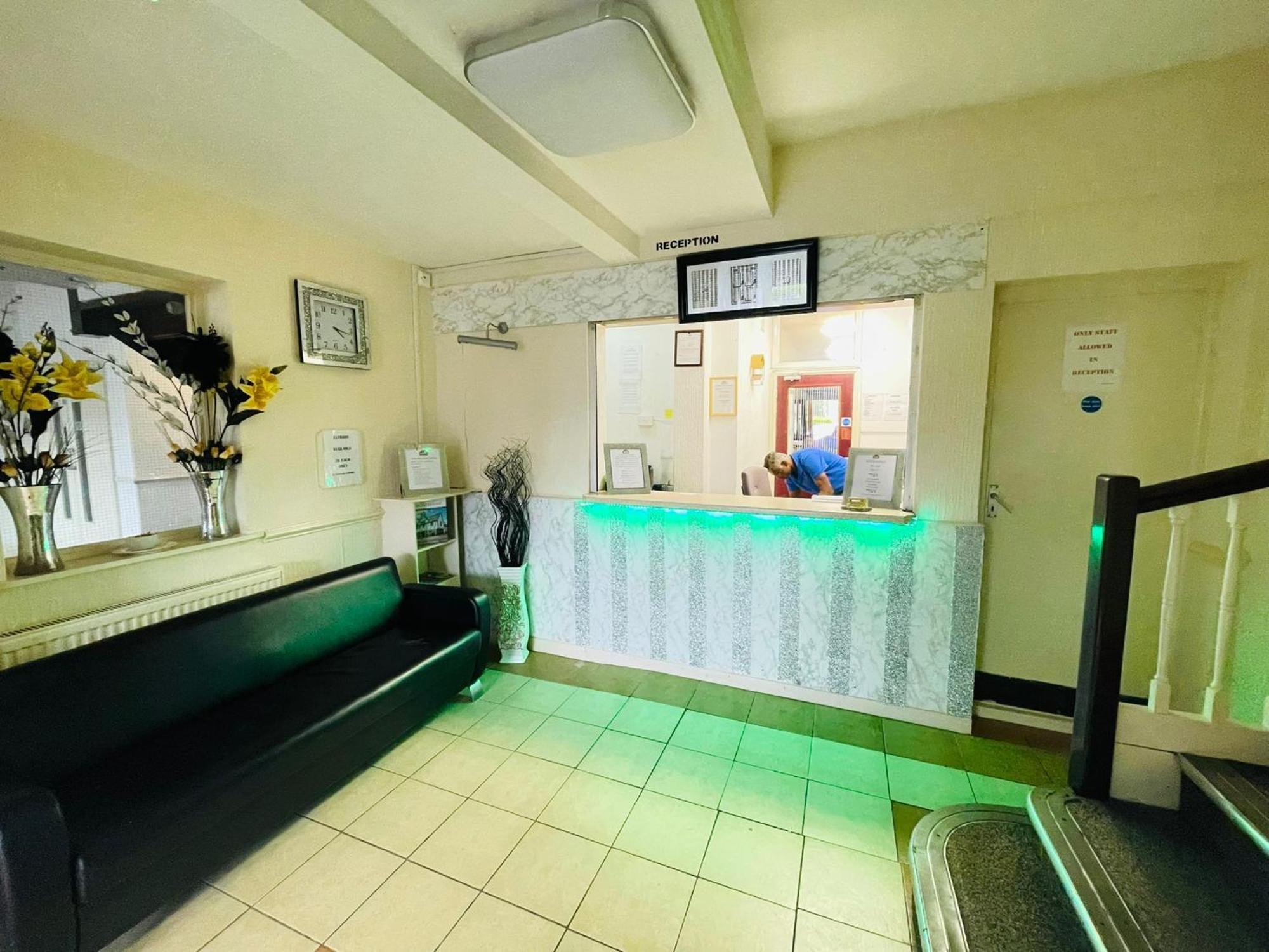 Star Hotel, South Leicester Bagian luar foto