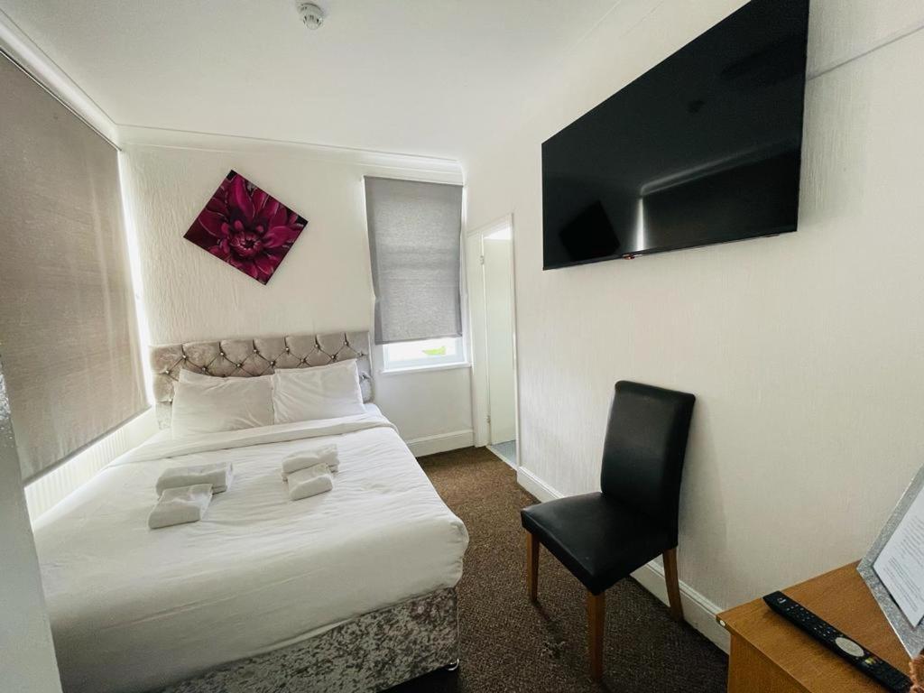 Star Hotel, South Leicester Bagian luar foto