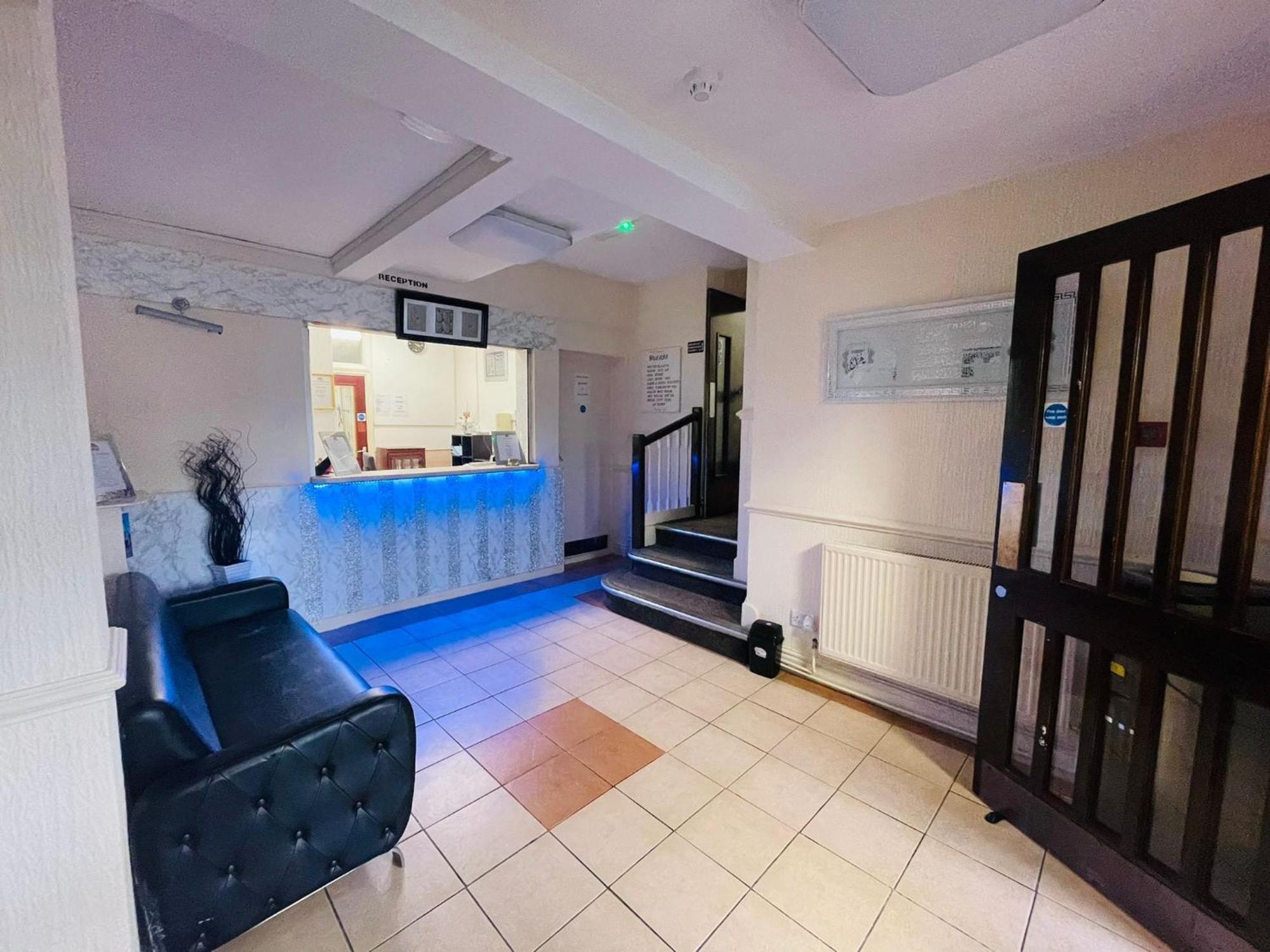 Star Hotel, South Leicester Bagian luar foto