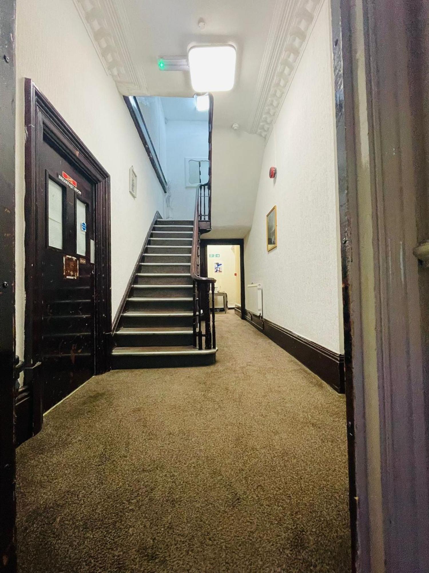 Star Hotel, South Leicester Bagian luar foto