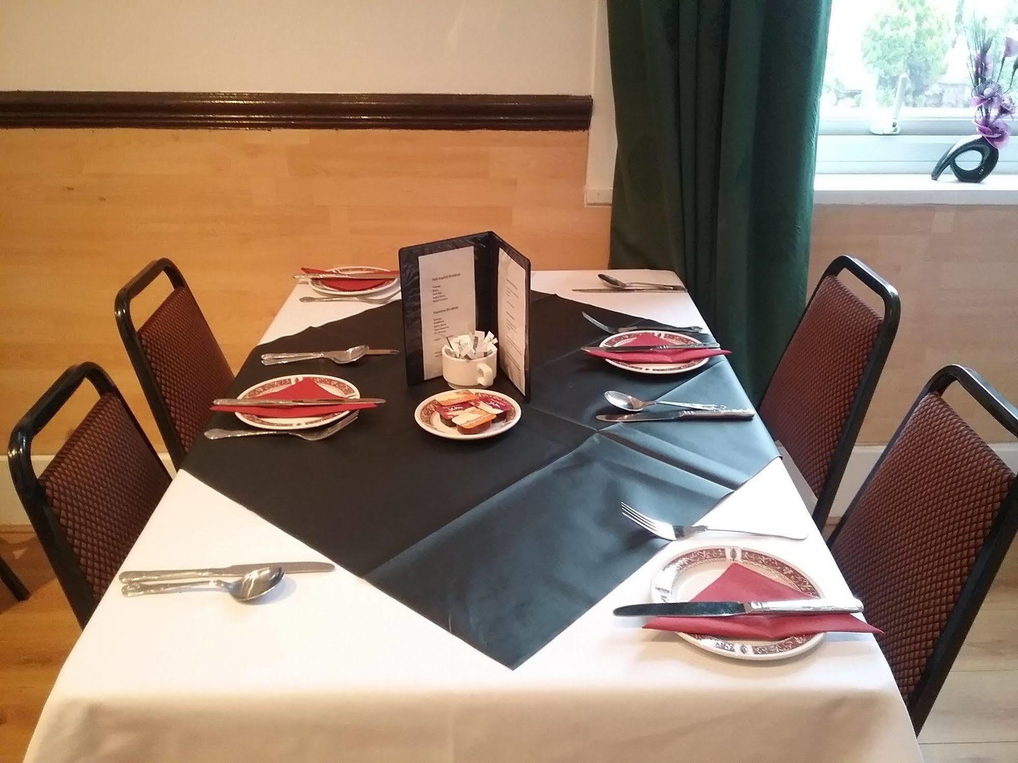 Star Hotel, South Leicester Bagian luar foto